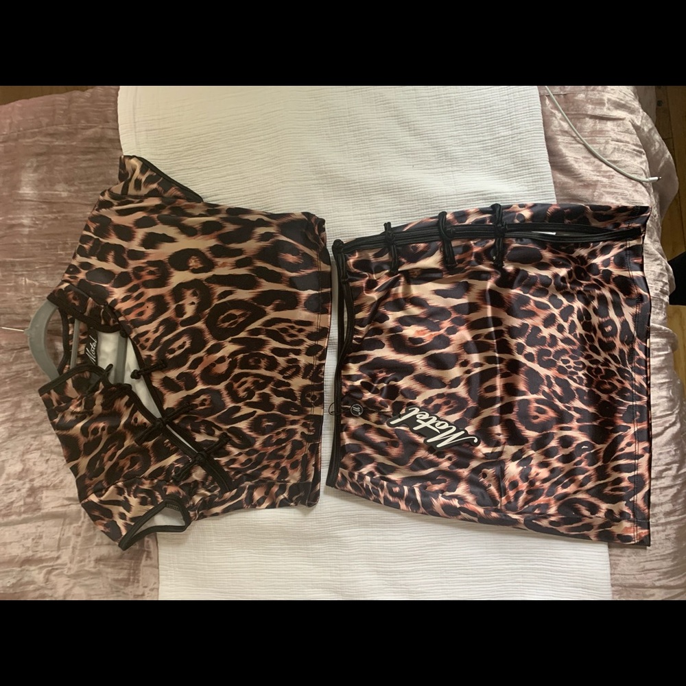 Motel Rocks - Leopard set! - Picture 7 of 8